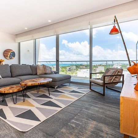 Ocean View Condo - Beach, Pool & Jacuzzi! Cancún Kültér fotó